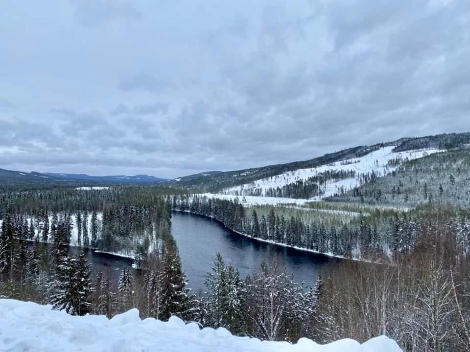 Asens Vandrarhem Uvboet Ельвдален Екстер'єр фото